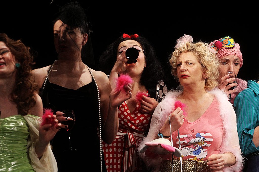 „Ożenek” w Teatrze Modrzejewskiej
