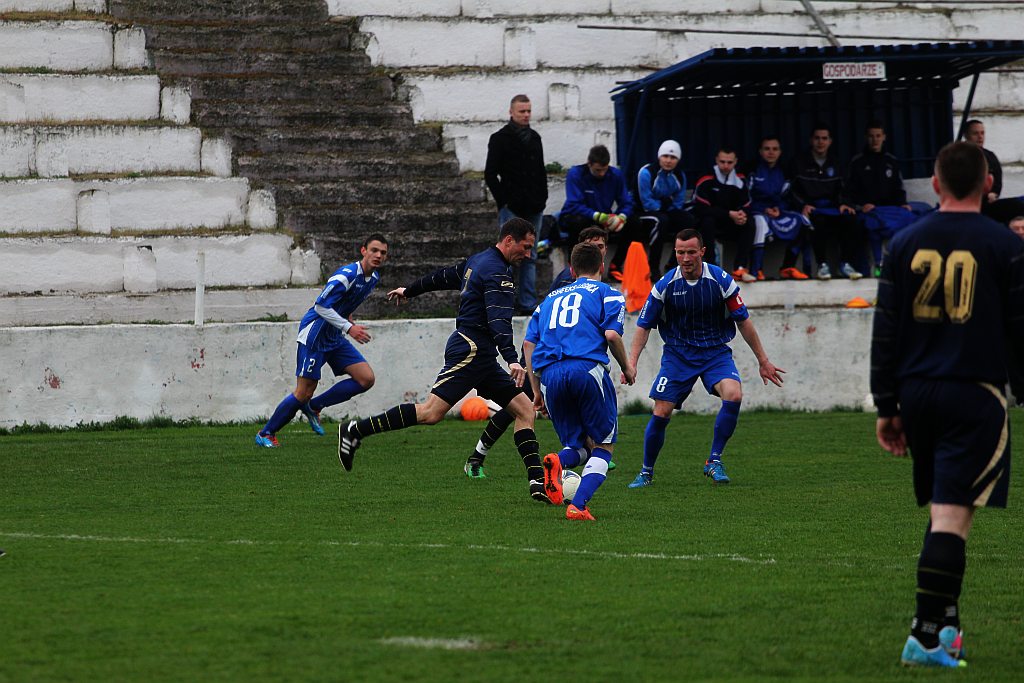 Okręgówka: Konfeks - KS Legnickie Pole 1:0