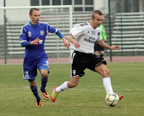 IV liga: Karkonosze - Miedź II 0:0