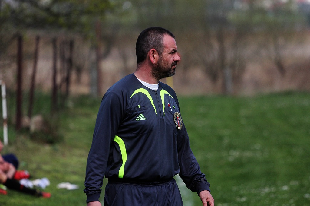 Klasa B: Błękitni - Grom 3:3