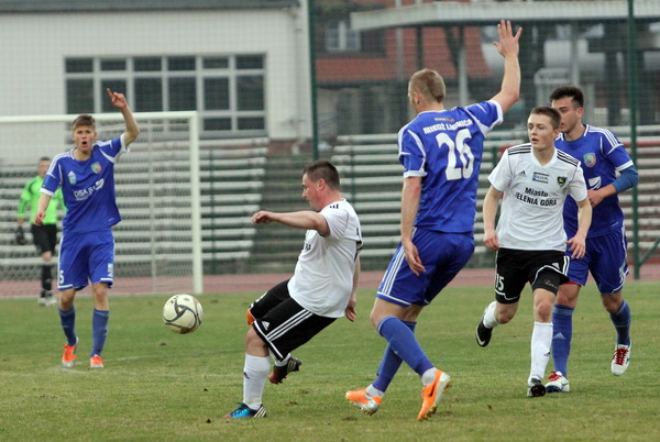 IV liga: Karkonosze - Miedź II 0:0