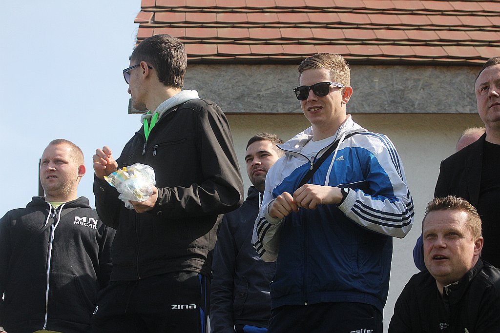 Klasa B: Błękitni - Grom 3:3
