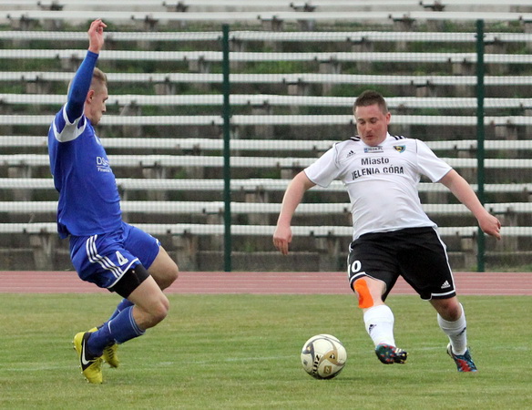 IV liga: Karkonosze - Miedź II 0:0