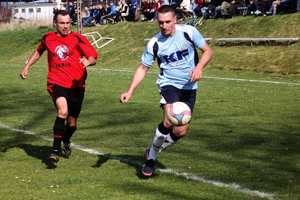 Klasa B: Błękitni - Grom 3:3