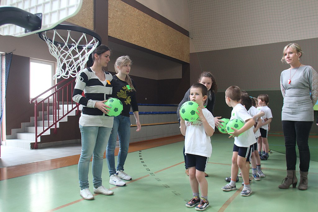 Sportowe zmagania przedszkolaków