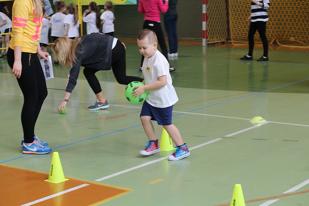 Sportowe zmagania przedszkolaków
