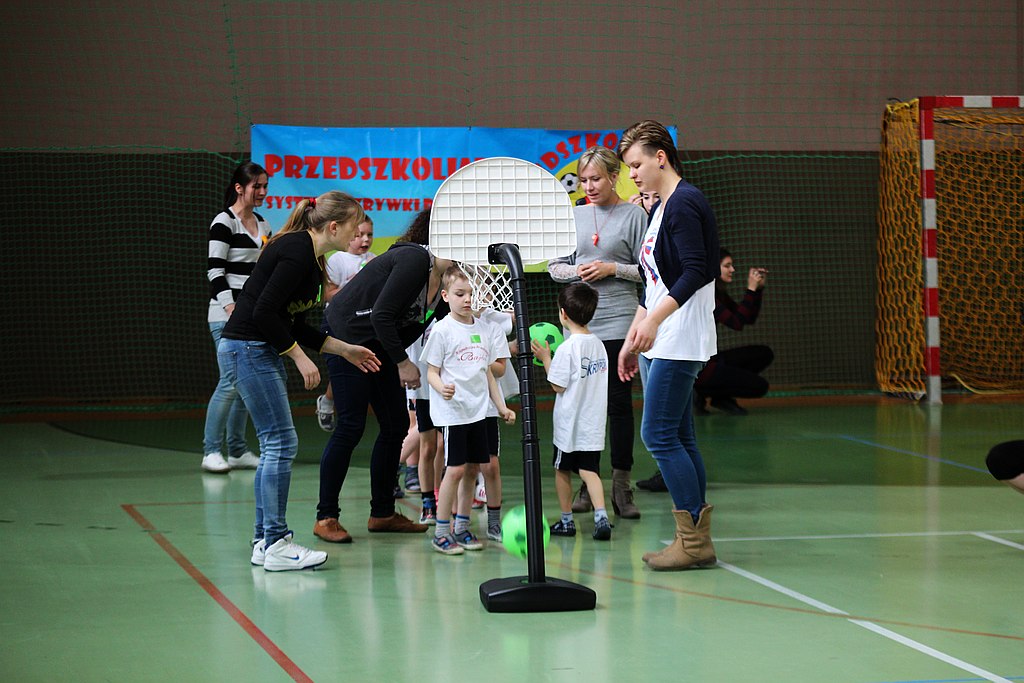 Sportowe zmagania przedszkolaków