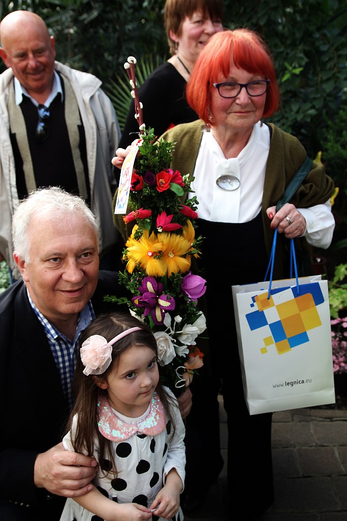 Wielkanocne prace w palmiarni