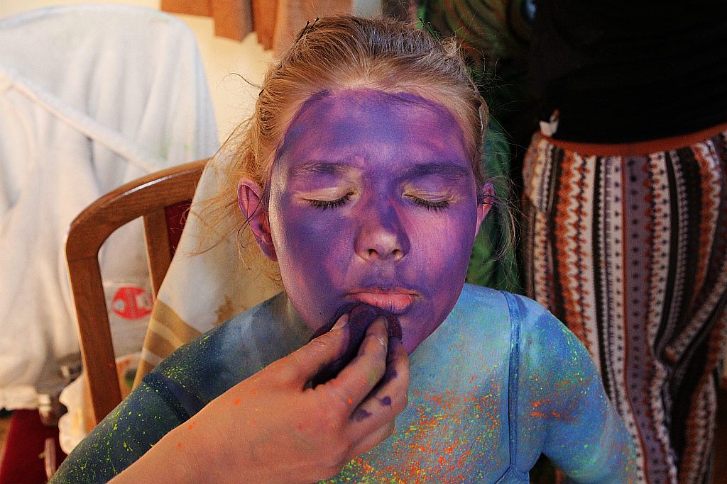 Avatar uczy sztuki bodypaintingu