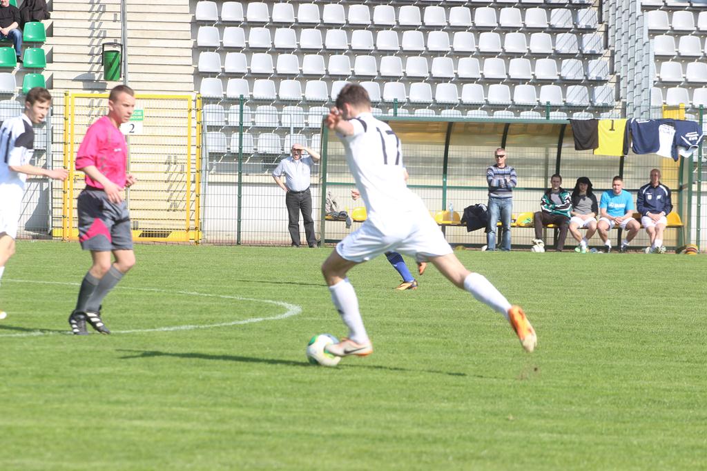 4. liga: Miedź II Legnica - BKS Bolesławiec 2:2