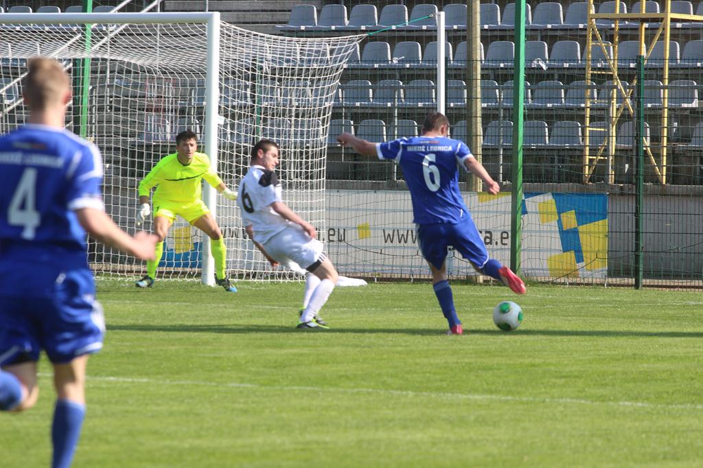 4. liga: Miedź II Legnica - BKS Bolesławiec 2:2