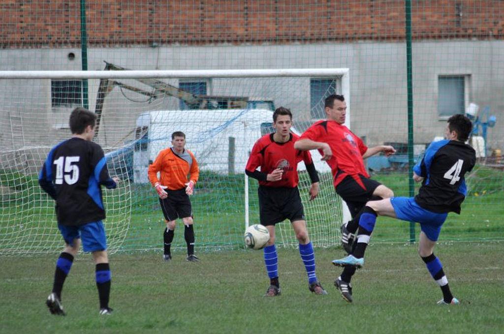 KLASA B: Grom Gromadzyń-Wielowieś - Cicha Woda 6:0