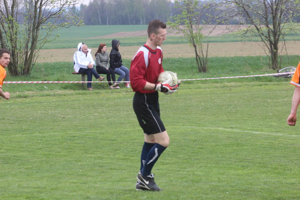 KLASA A: Błękitni Kościelec - Rataj Paszowice 1:2