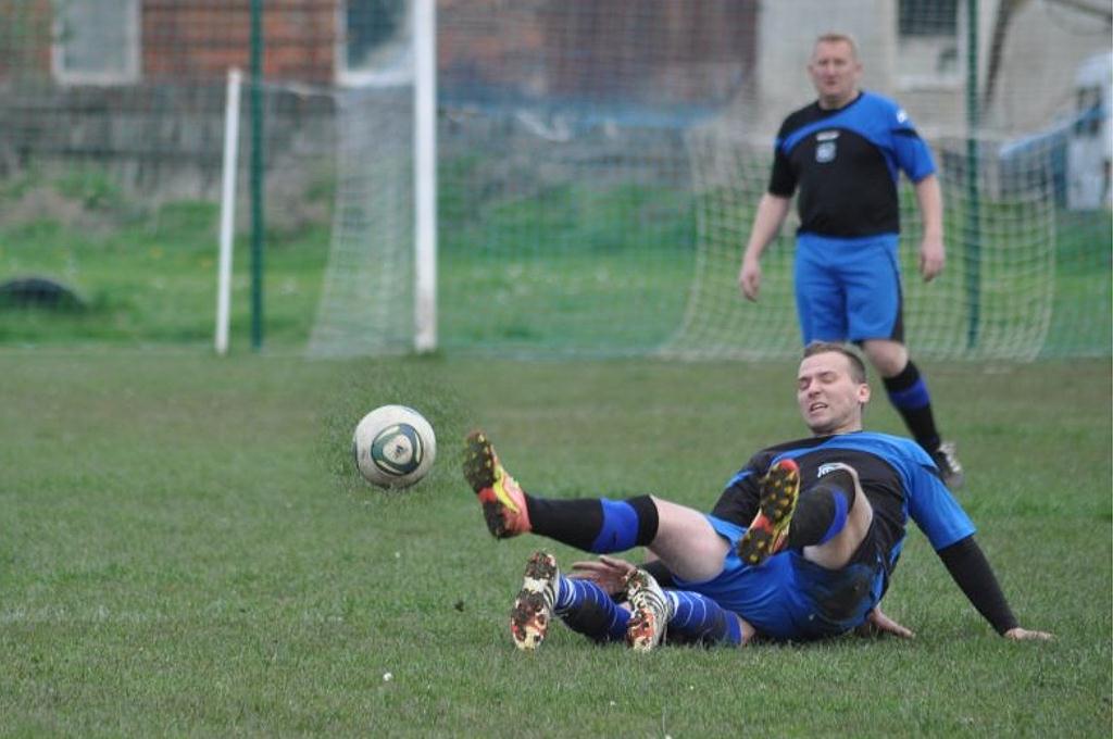 KLASA B: Grom Gromadzyń-Wielowieś - Cicha Woda 6:0