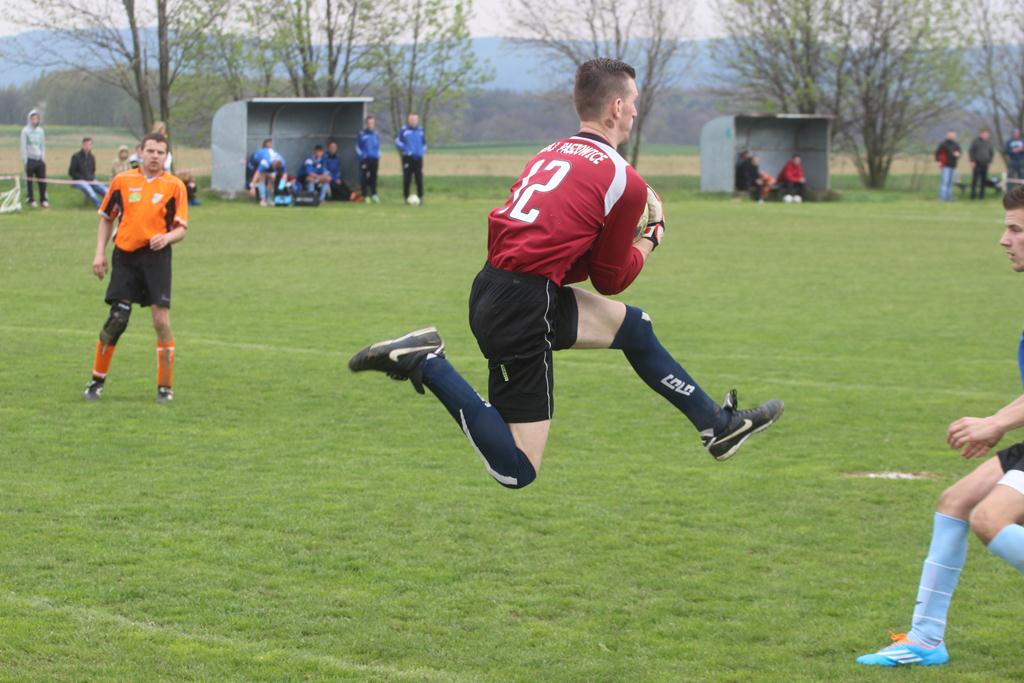 KLASA A: Błękitni Kościelec - Rataj Paszowice 1:2