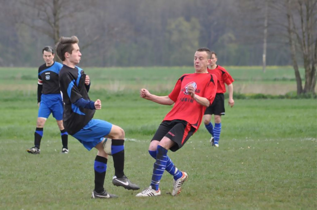 KLASA B: Grom Gromadzyń-Wielowieś - Cicha Woda 6:0