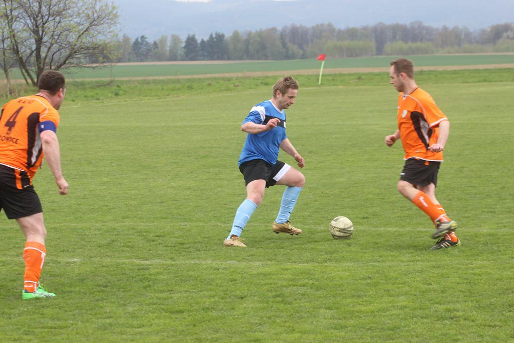 KLASA A: Błękitni Kościelec - Rataj Paszowice 1:2
