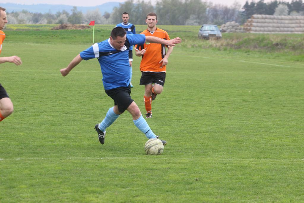 KLASA A: Błękitni Kościelec - Rataj Paszowice 1:2