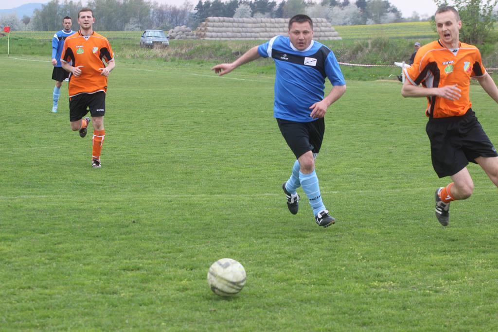 KLASA A: Błękitni Kościelec - Rataj Paszowice 1:2