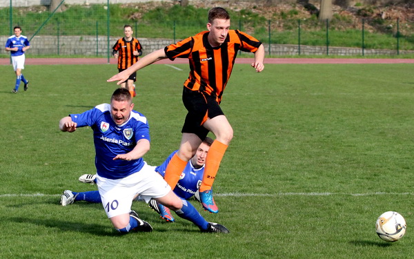 4. liga: Karkonosze - Orkan 2:2