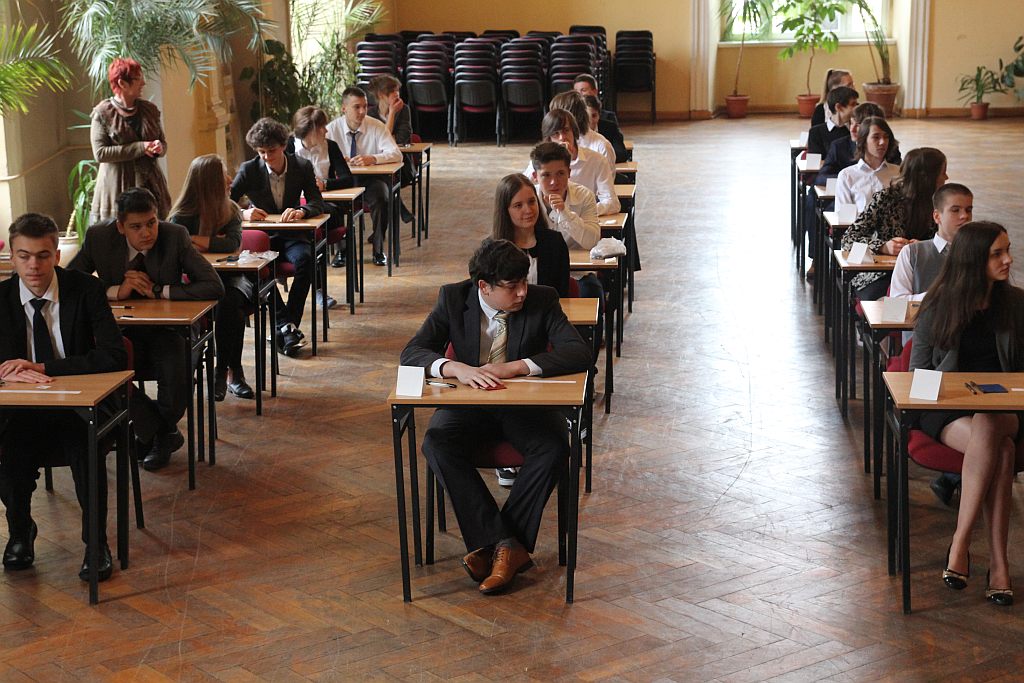Rozpoczęły się egzaminy gimnazjalne