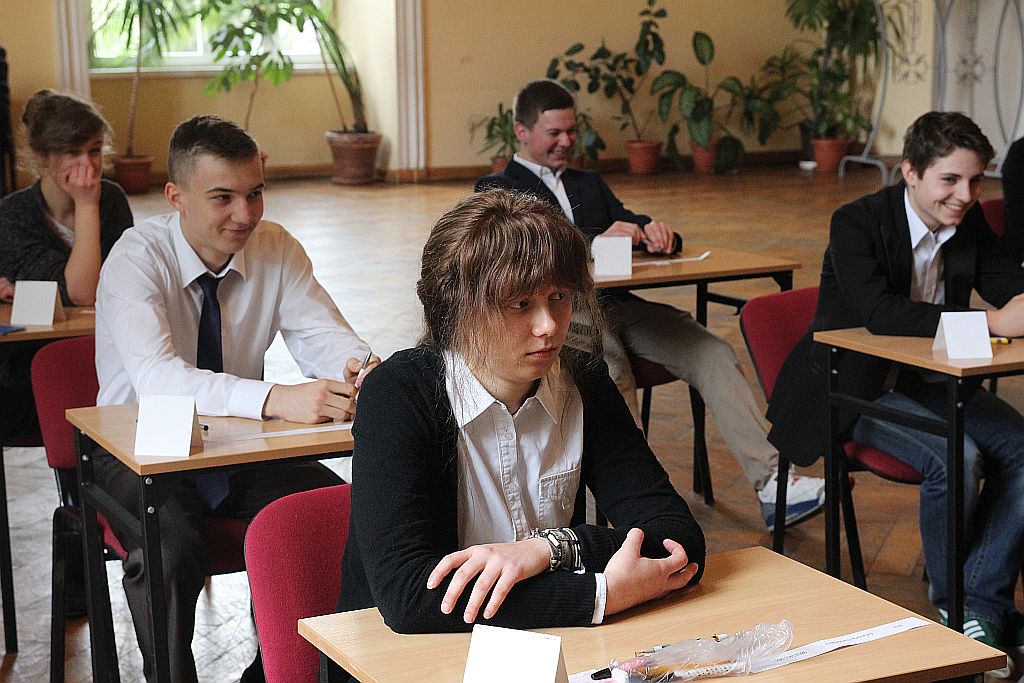 Rozpoczęły się egzaminy gimnazjalne
