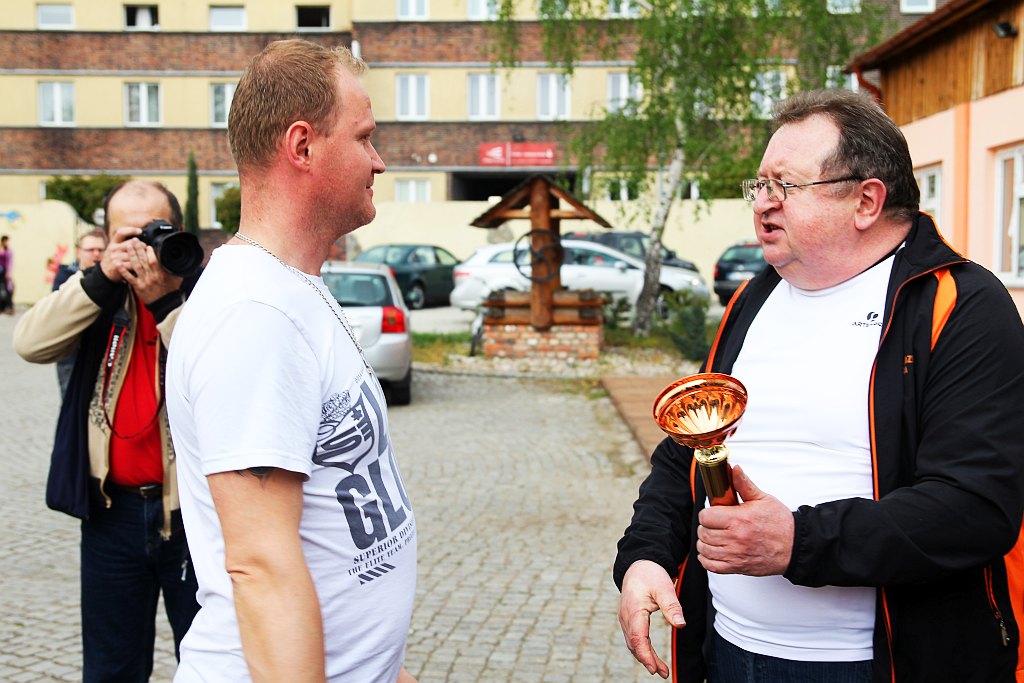 Wręczenie pucharów w spartakiadzie