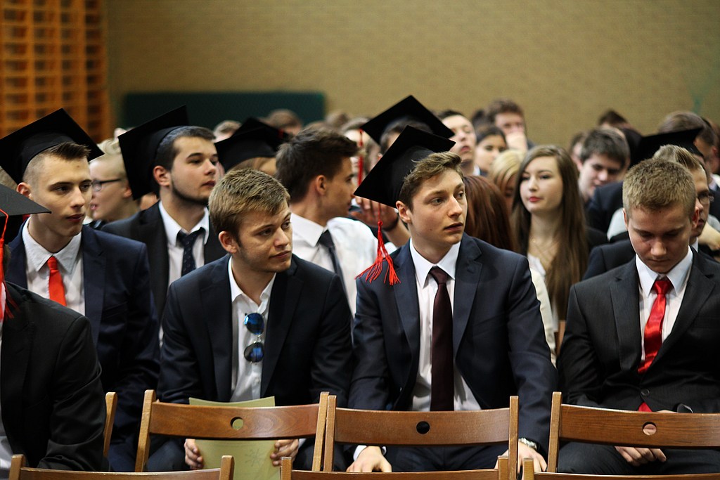 Pożegnanie klas 3 w V Liceum