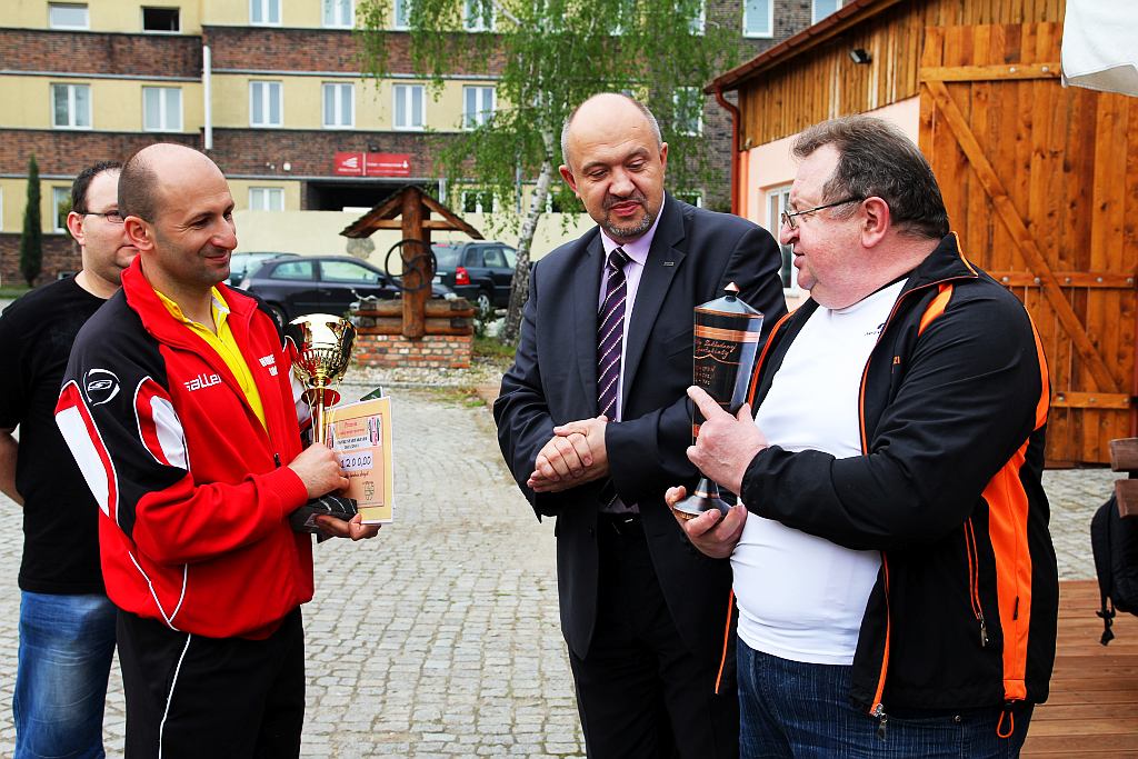 Wręczenie pucharów w spartakiadzie