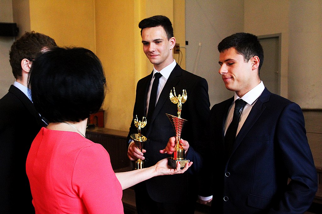 Pożegnanie klas 3 w I LO