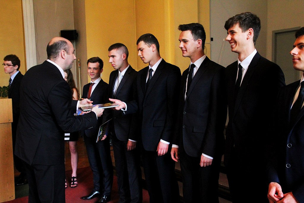 Pożegnanie klas 3 w I LO