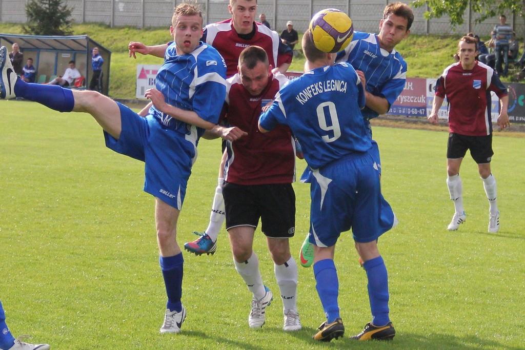 Okręgówka: Chojnowianka - Konfeks 2:1
