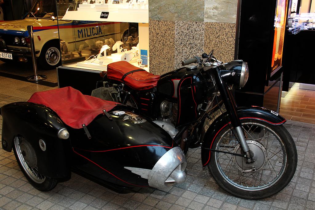 Motocyklowe szaleństwo w Galerii Piastów