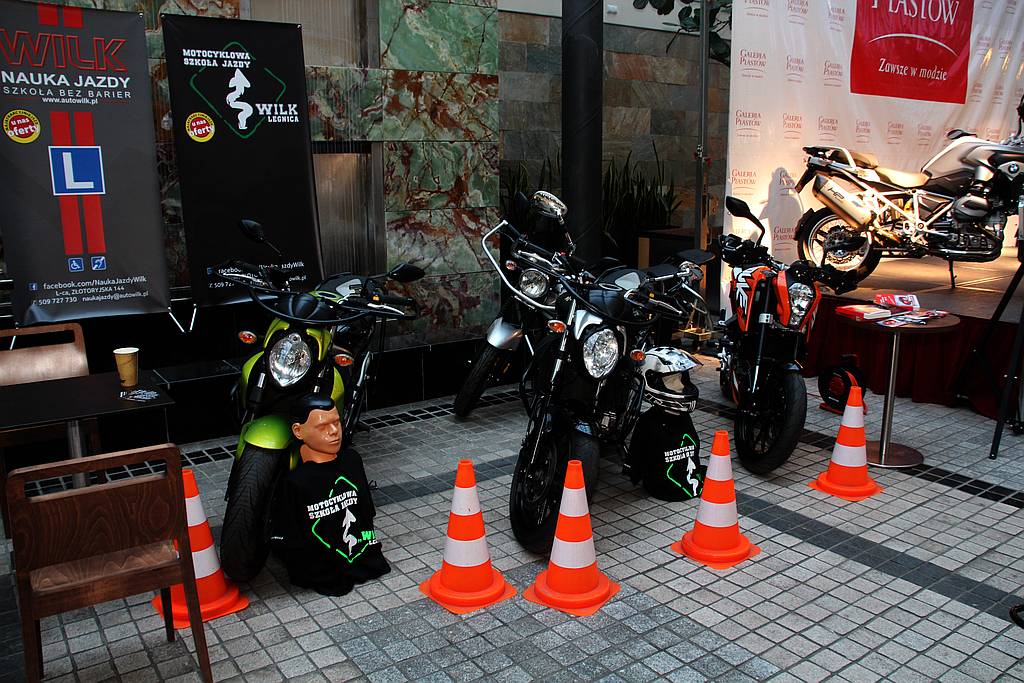 Motocyklowe szaleństwo w Galerii Piastów