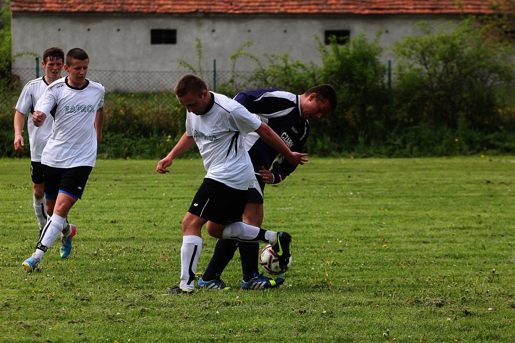 Klasa B: Czarni - Gryf Olimpia 2:8