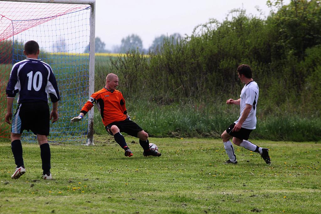 Klasa B: Czarni - Gryf Olimpia 2:8