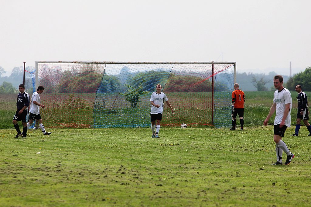 Klasa B: Czarni - Gryf Olimpia 2:8