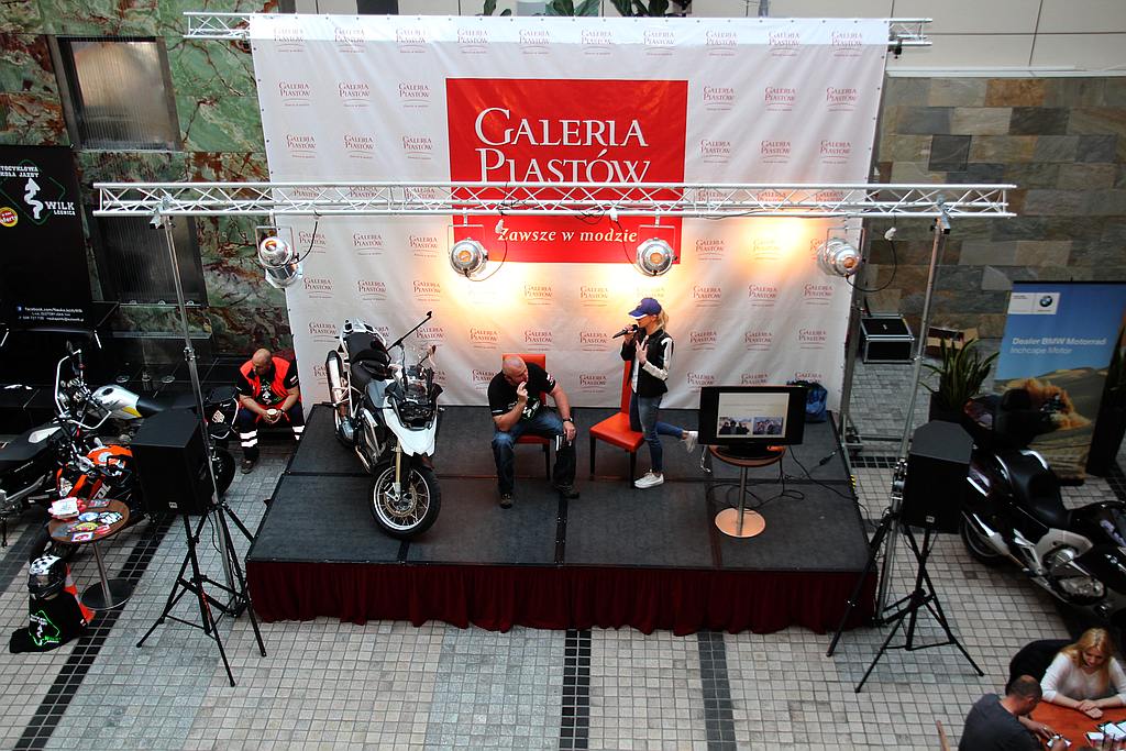 Motocyklowe szaleństwo w Galerii Piastów