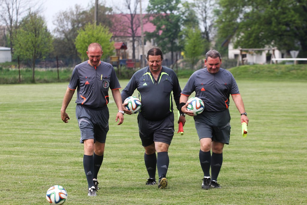 Klasa A: Dąb - Relaks 14:1