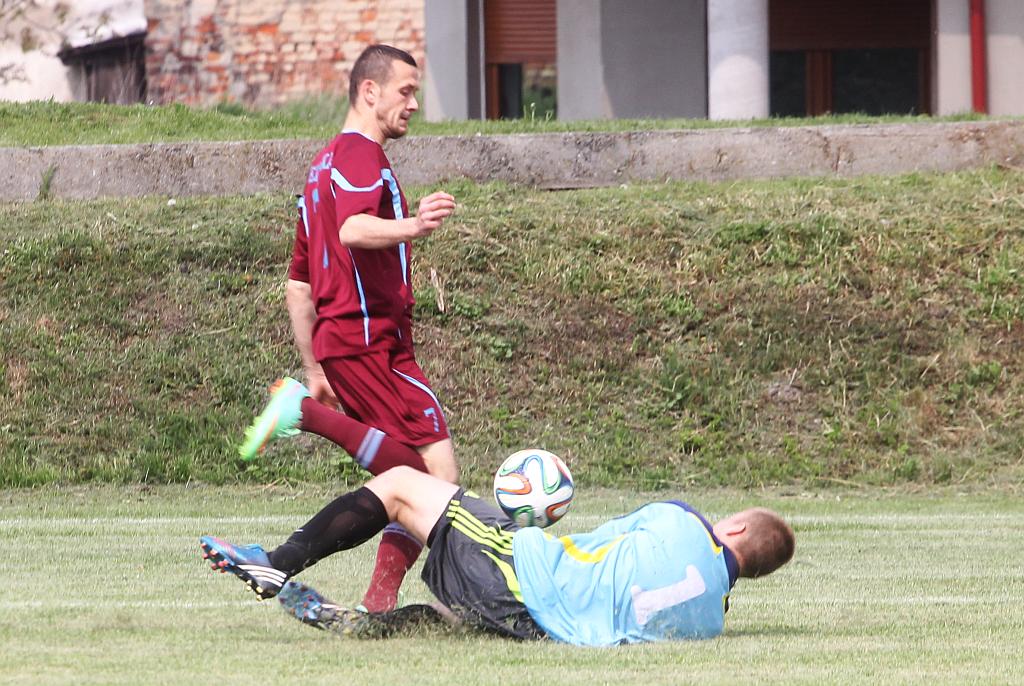 Klasa A: Dąb - Relaks 14:1