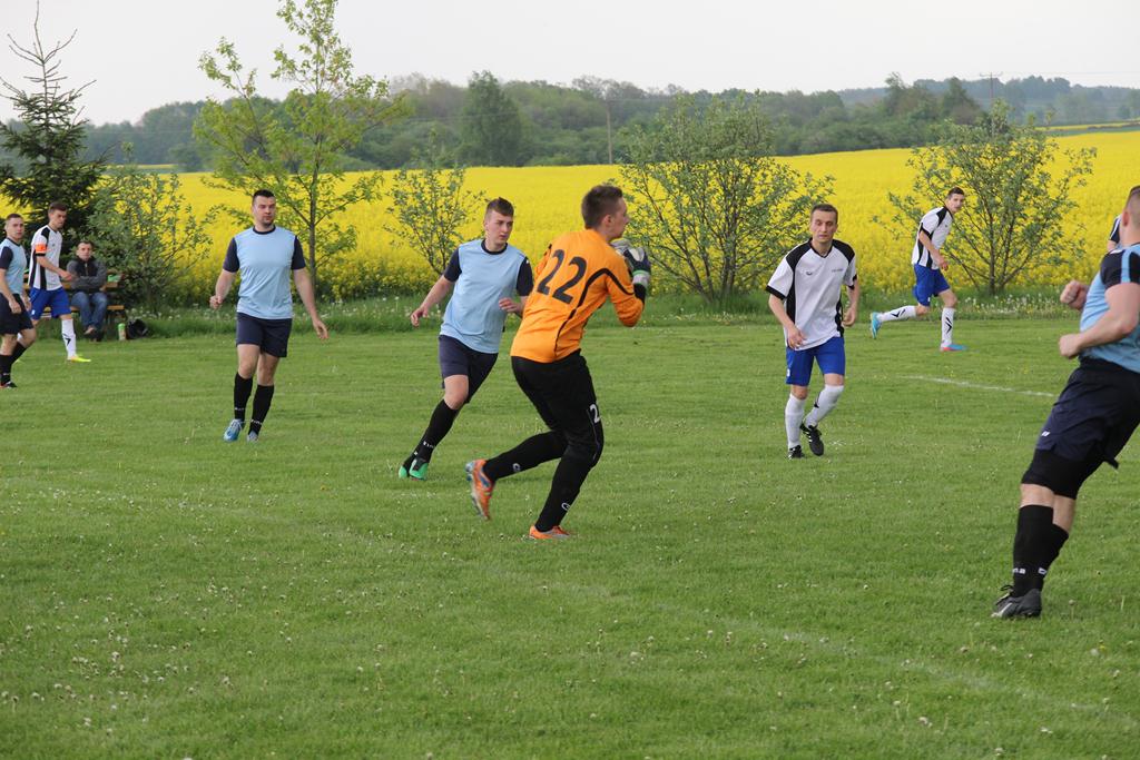 Klasa A: Albatros - Unia 2:0