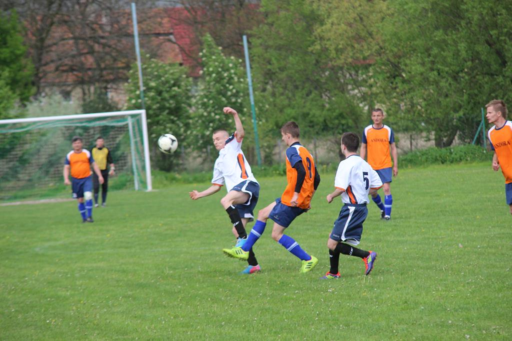 Klasa A: Unia - Bazalt 2:2