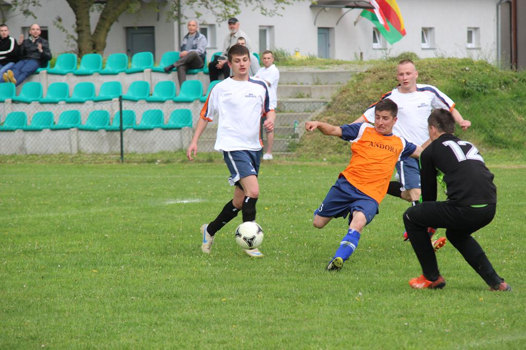 Klasa A: Unia - Bazalt 2:2