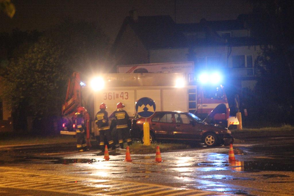 Wypadek na skrzyżowaniu Sikorskiego - Iwaszkiewicza