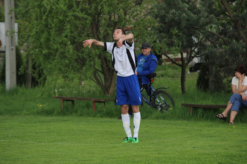 Klasa A: Albatros - Unia 2:0