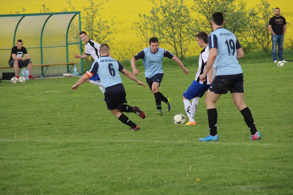 Klasa A: Albatros - Unia 2:0