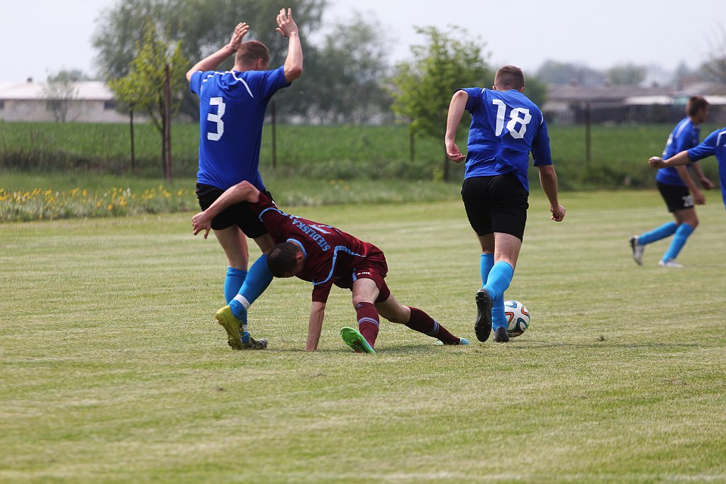 Klasa A: Dąb - Relaks 14:1