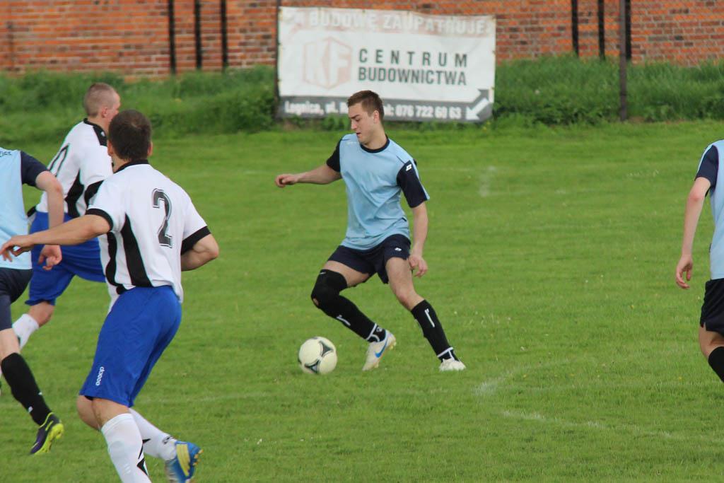 Klasa A: Albatros - Unia 2:0