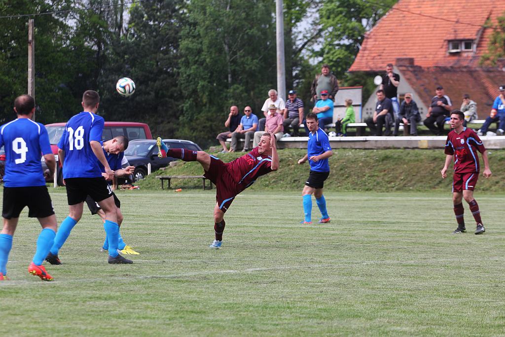 Klasa A: Dąb - Relaks 14:1