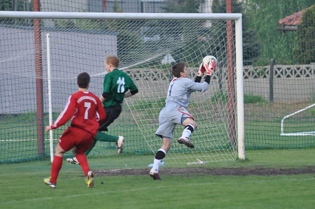 3. liga: Prochowiczanka - Promień 2:3